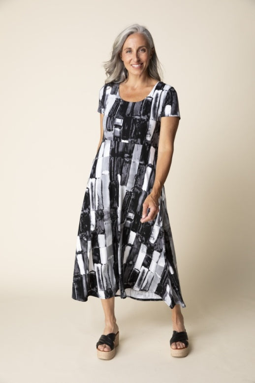 Habitat Core Travel Brushstroke Swing Dress - 57590 - BLACK