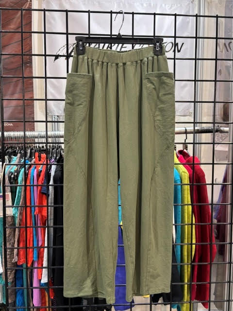 Prairie Cotton by CMC Prarie Crop Pant w/ Pockets - ST691
