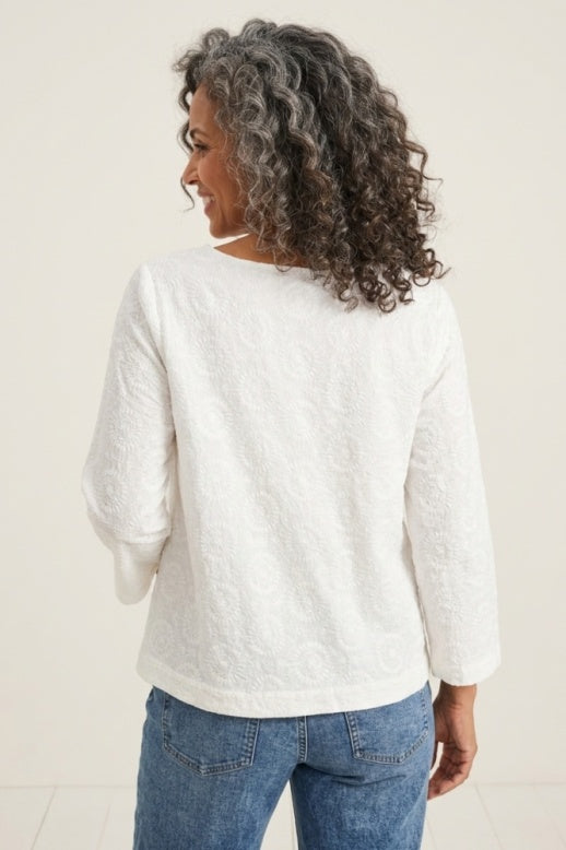 Habitat Medallion Treasure Pullover Top - 15700 - WHITE