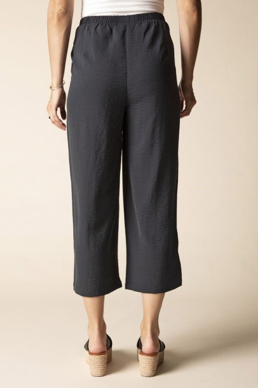 Habitat Destination Unknown Gather Together Shirred Crop Pant - 30661 - BLACK