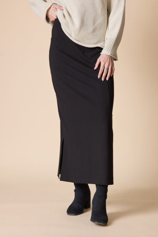 Habitat Core Travel Knit Solid Straight Skirt - 55951 - BLACK