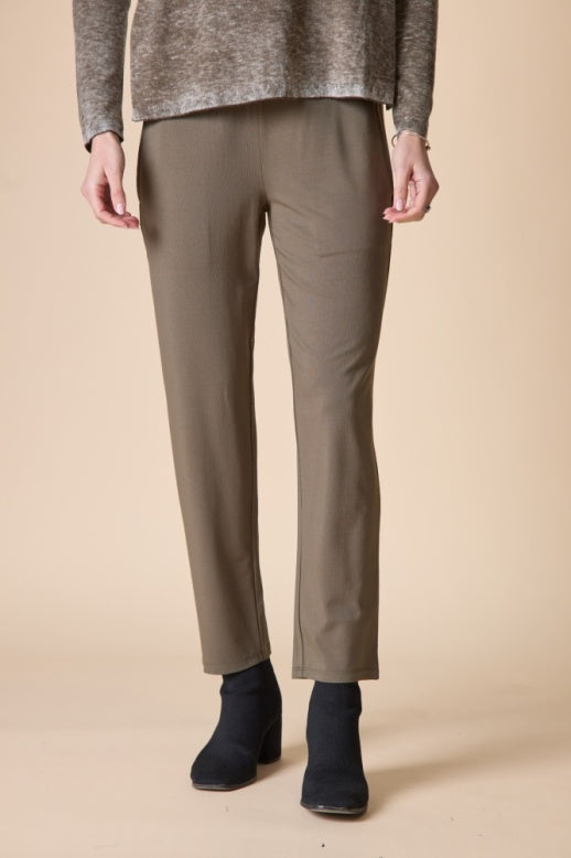 Habitat Core Travel Knit Solid Straight Pant - 55960 - UMBER