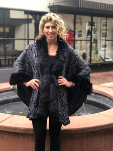 Poncho with Faux Fur by Creation
