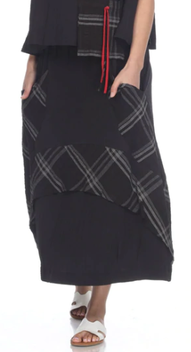 Moonlight Skirt - S 8671 - XL ONLY